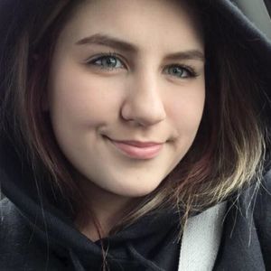 Meet your Posher, Kylee